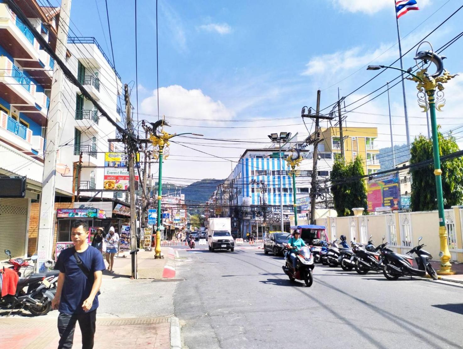 Beachwalk Minotel Patong Exterior foto